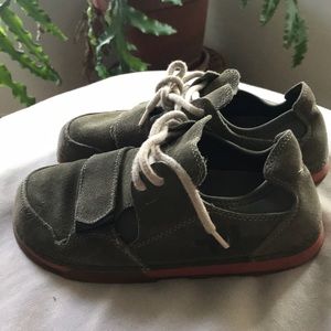 OeTZI3300 shoes 38 men’s 5.5 women’s 7
